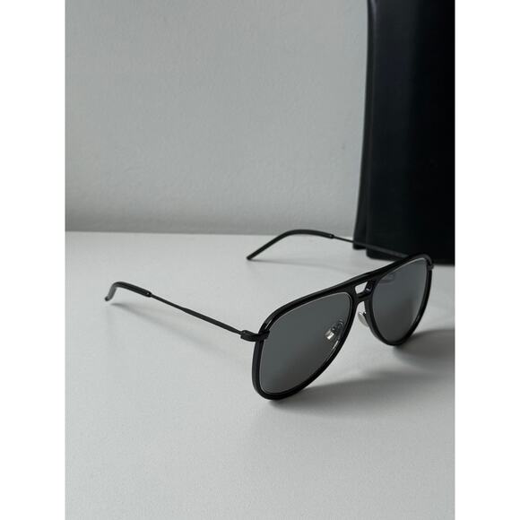 NEW Saint Laurent Classic 11M Aviator Sunglasses in Black - Picture 5 of 7